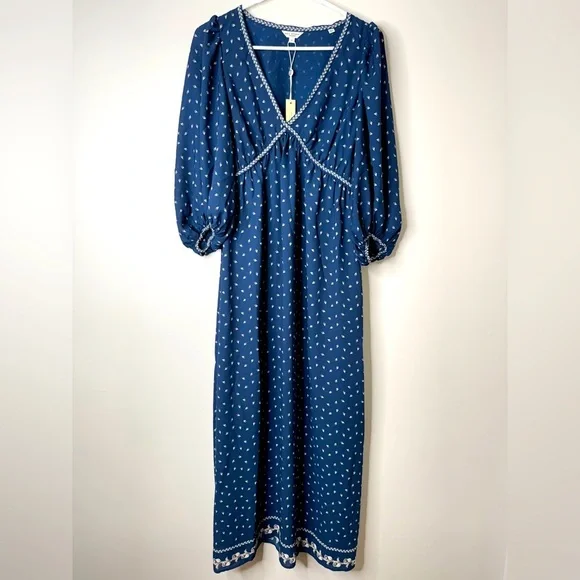 chinese dress ladies Max Studio Women's Plus Size Crepe Smocked Short Sleeve Tiered Maxi Dress,  Sea Paisley Bouquet Vintage Chintz, 2X at Amazon Women's Clothing store main image 0